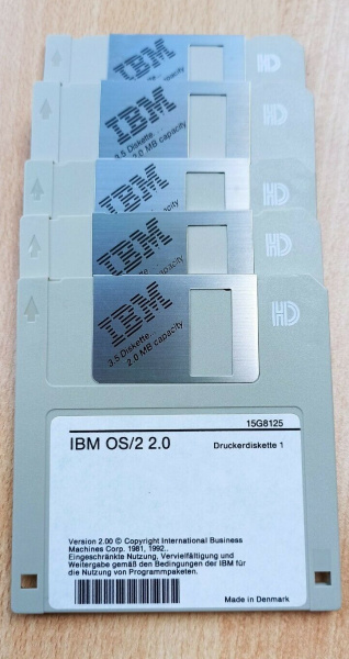 File:IBM OS2 2-0 German 14G0715 013.jpg